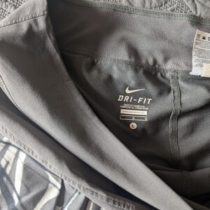 Nike Large Dri-Fit Grey tennis skirt